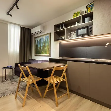 Apartment Luxury City Center Tirana