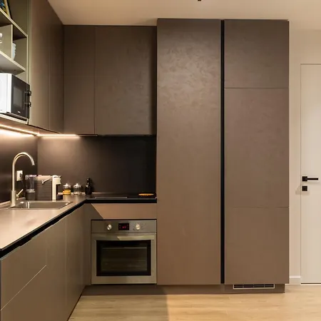 Luxury City Center Apartment *