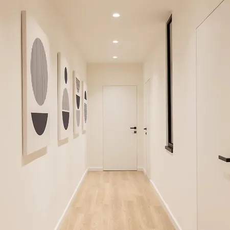 Luxury City Center Apartment *