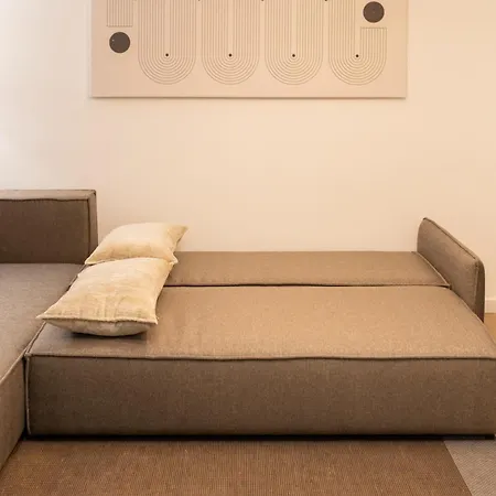Luxury City Center Apartment Tirana